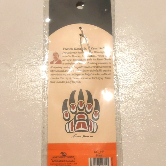 Francis Horne Sr, Coast Salish 'Paw' Keychain - Picture 2 of 4